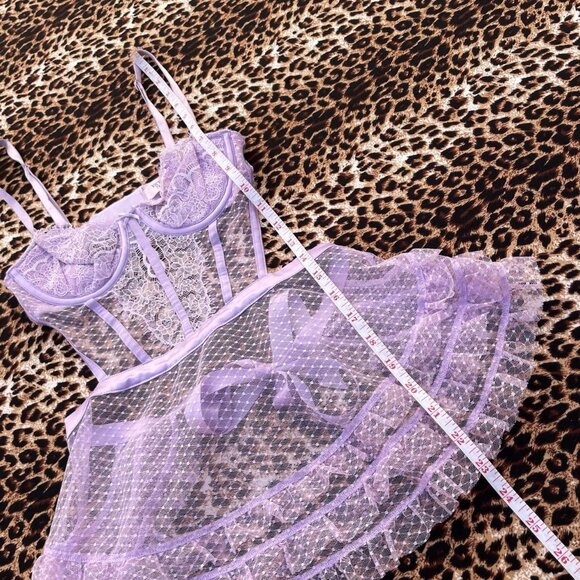 Victoria Secret lavender lace apron teddy - Picture 6 of 7